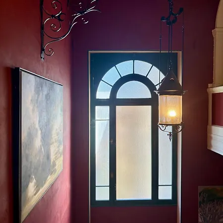 Villa Magdala-Suite Familiale Couette-café Hyères
